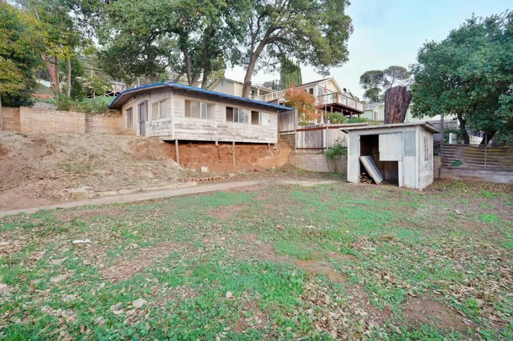 20 Mary Street Glenhaven, CA 95443