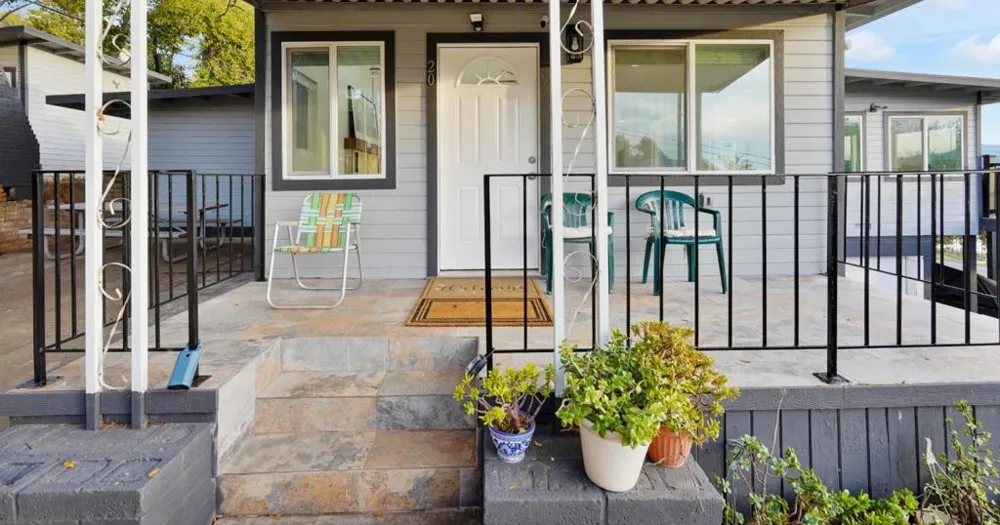 20 Mary Street Glenhaven, CA 95443