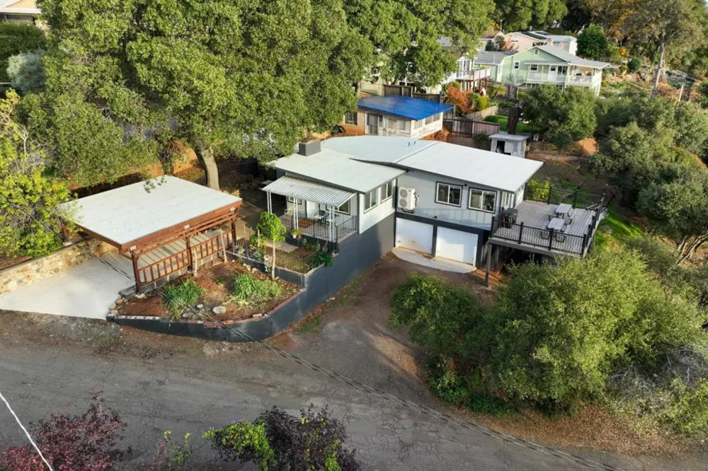 20 Mary Street Glenhaven, CA 95443