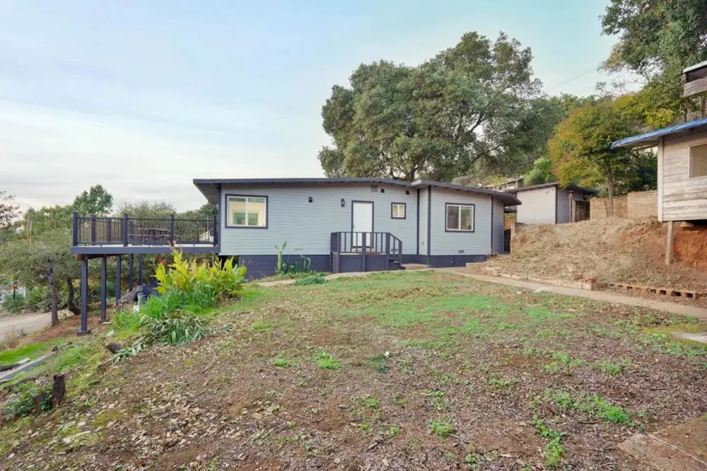 20 Mary Street Glenhaven, CA 95443
