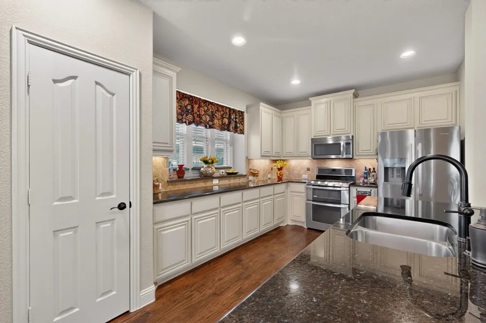 4177 Stonebriar Trail Mansfield, TX 76063