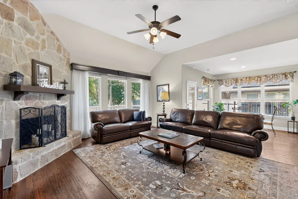 4177 Stonebriar Trail Mansfield, TX 76063