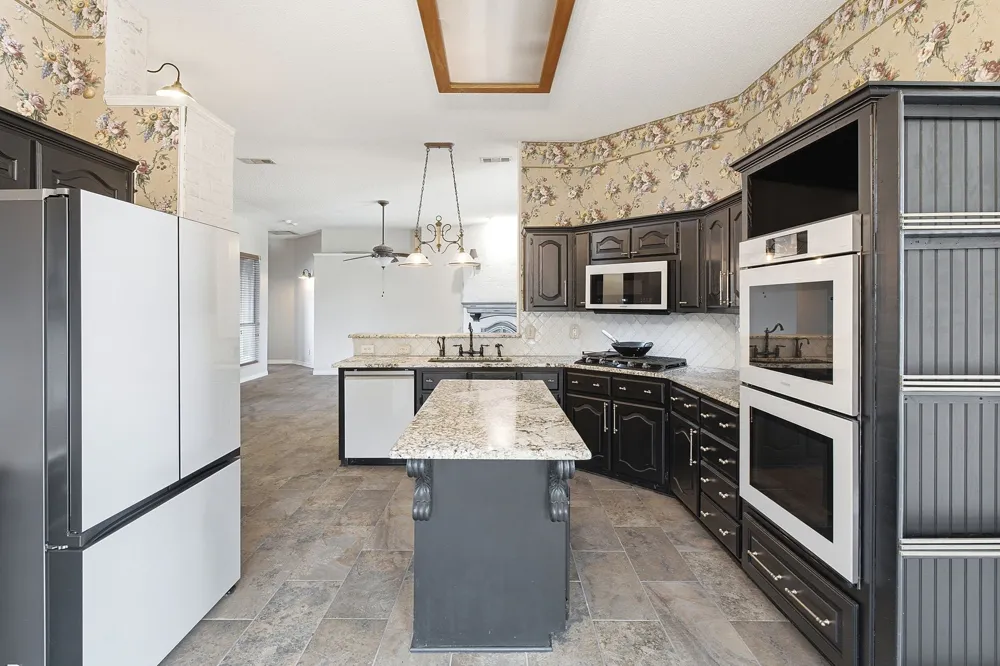 420 Brookwood Drive Murphy, TX 75094