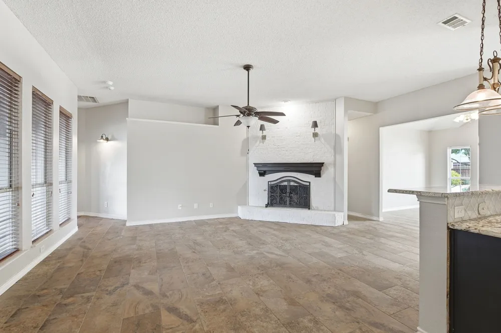 420 Brookwood Drive Murphy, TX 75094