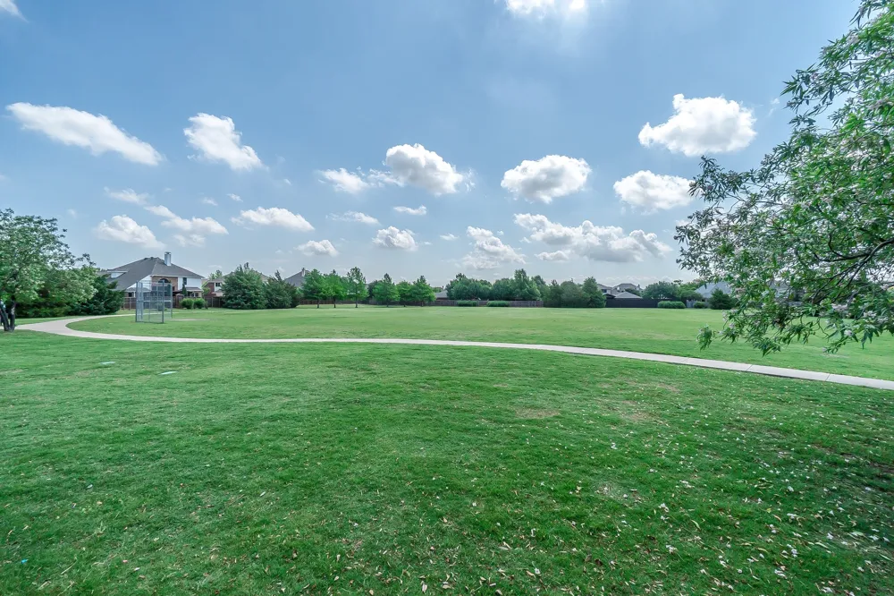 420 Brookwood Drive Murphy, TX 75094
