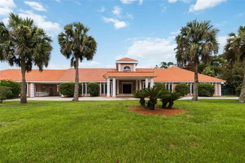 593 DUNMAR CIRCLE