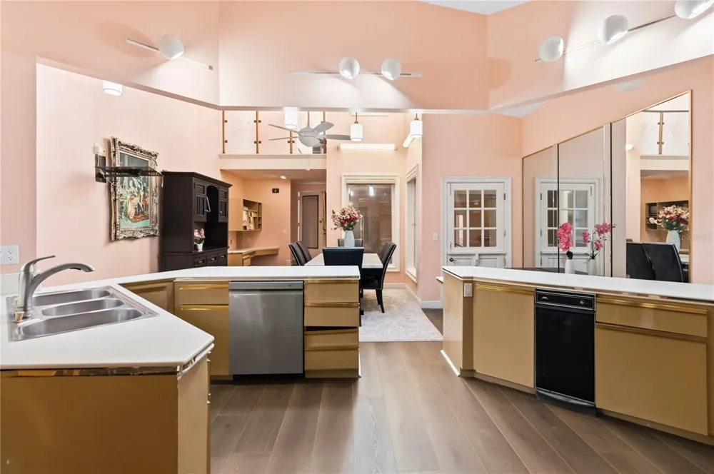 593 DUNMAR CIRCLE Winter Springs, FL 32708