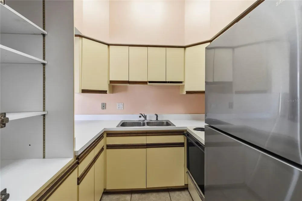 593 DUNMAR CIRCLE Winter Springs, FL 32708