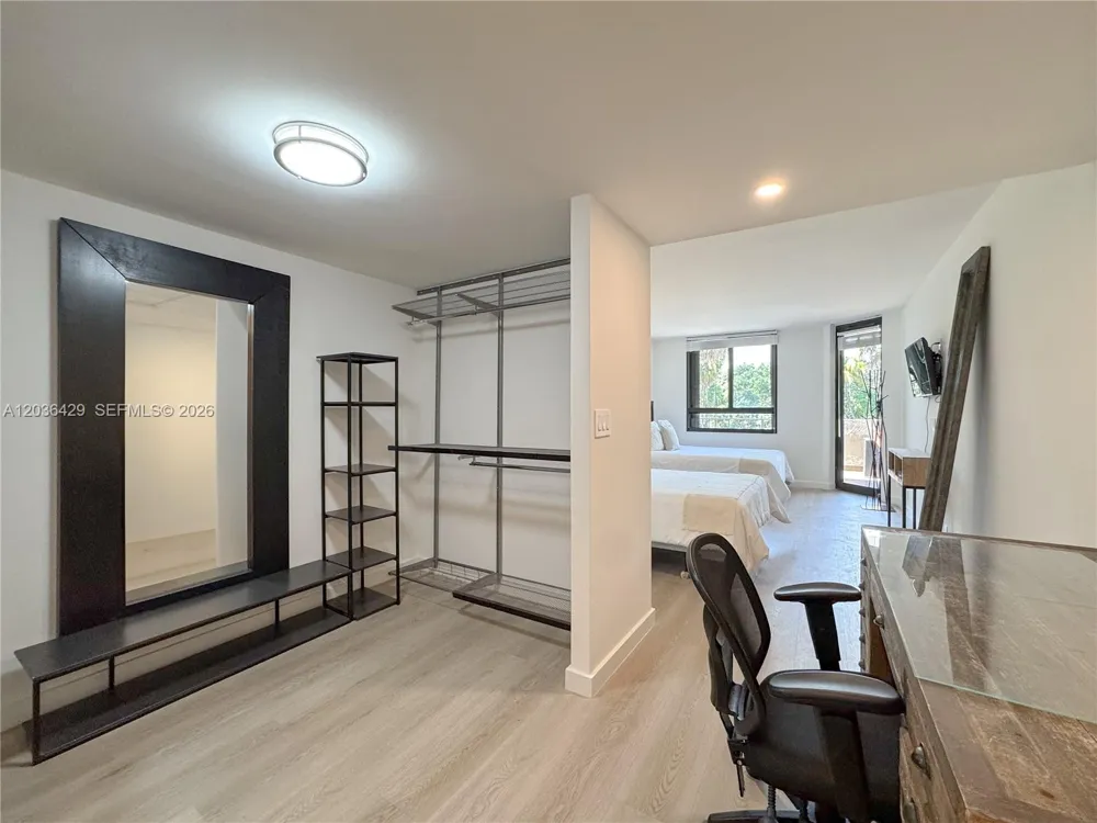 101 Crandon Blvd #170 Key Biscayne, FL 33149