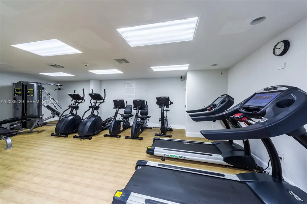 101 Crandon Blvd #170 Key Biscayne, FL 33149