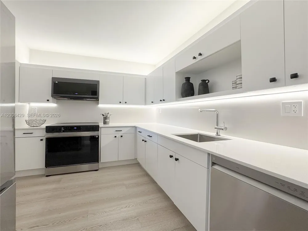 101 Crandon Blvd #170 Key Biscayne, FL 33149