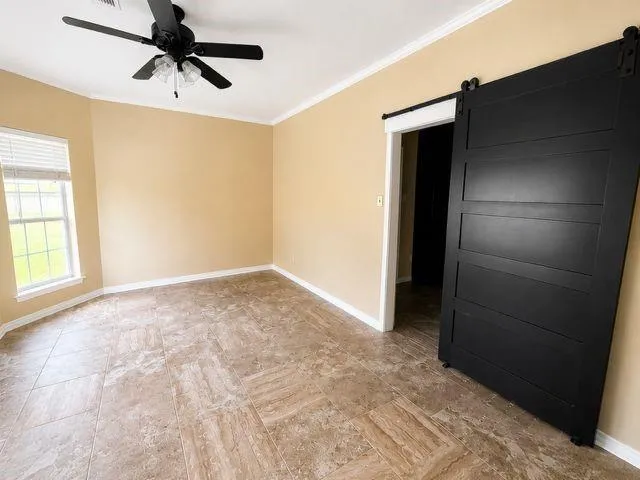 415 Oak Crest Clifton, TX 76634