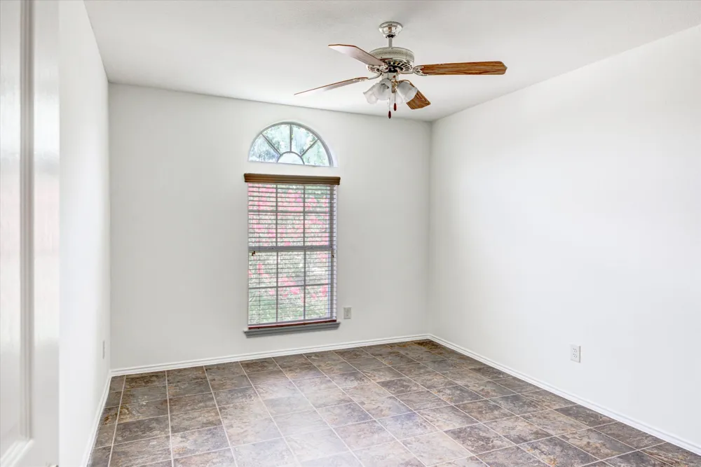 6301 Thirlmare Court Austin, TX 78754