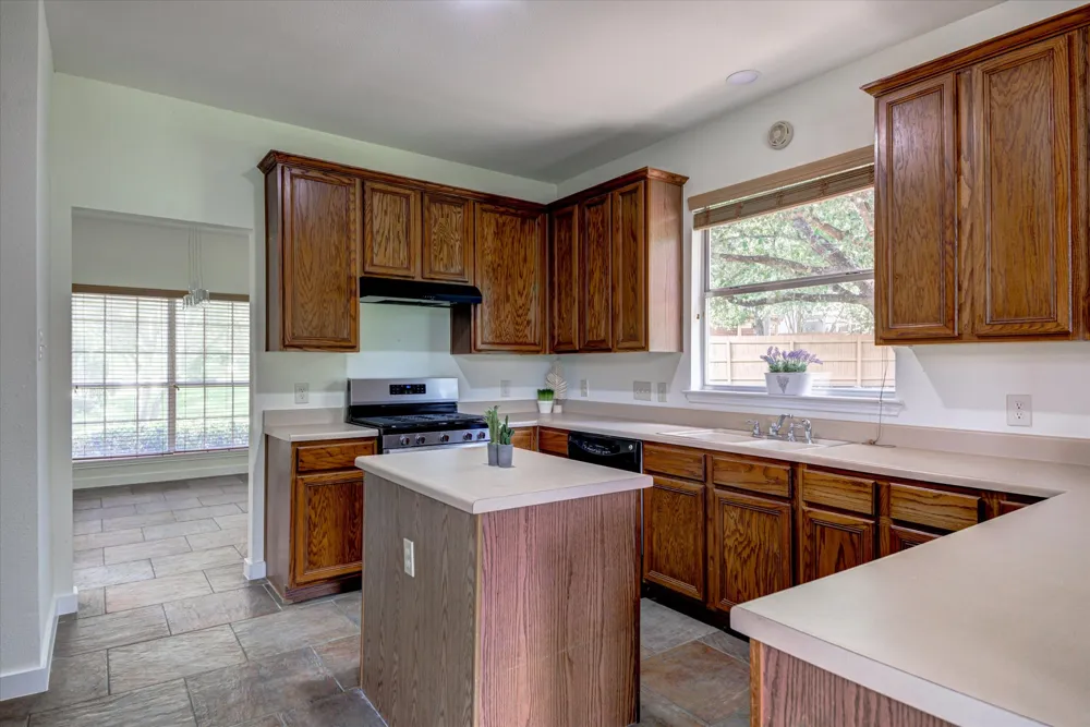 6301 Thirlmare Court Austin, TX 78754