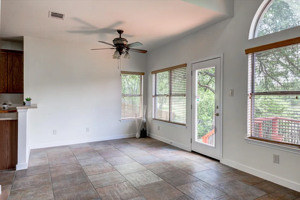 6301 Thirlmare Court Austin, TX 78754