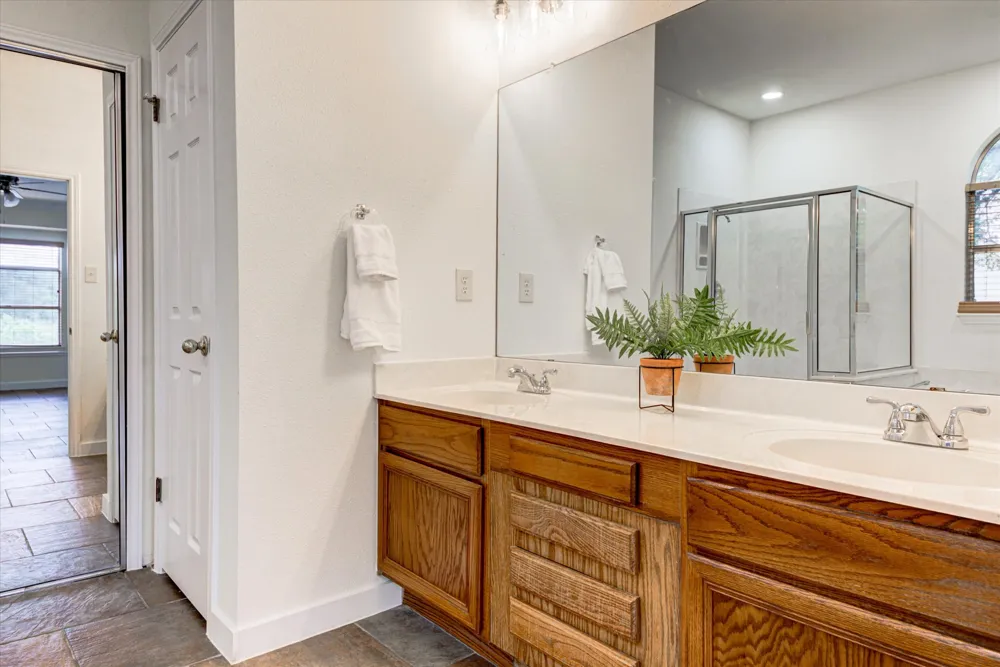 6301 Thirlmare Court Austin, TX 78754
