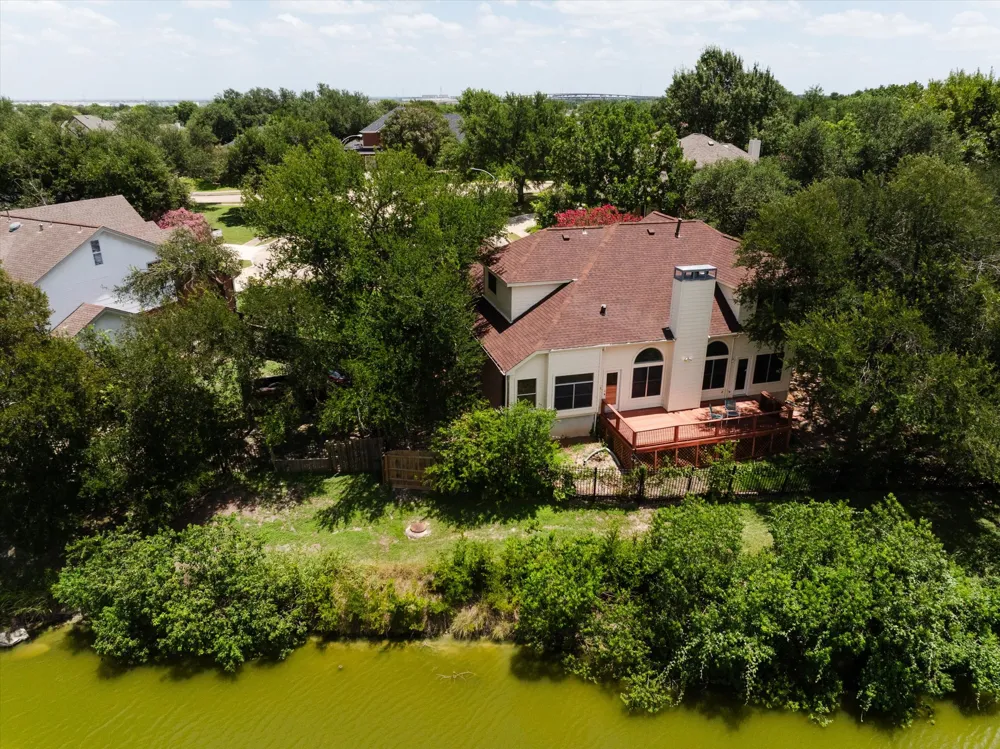 6301 Thirlmare Court Austin, TX 78754
