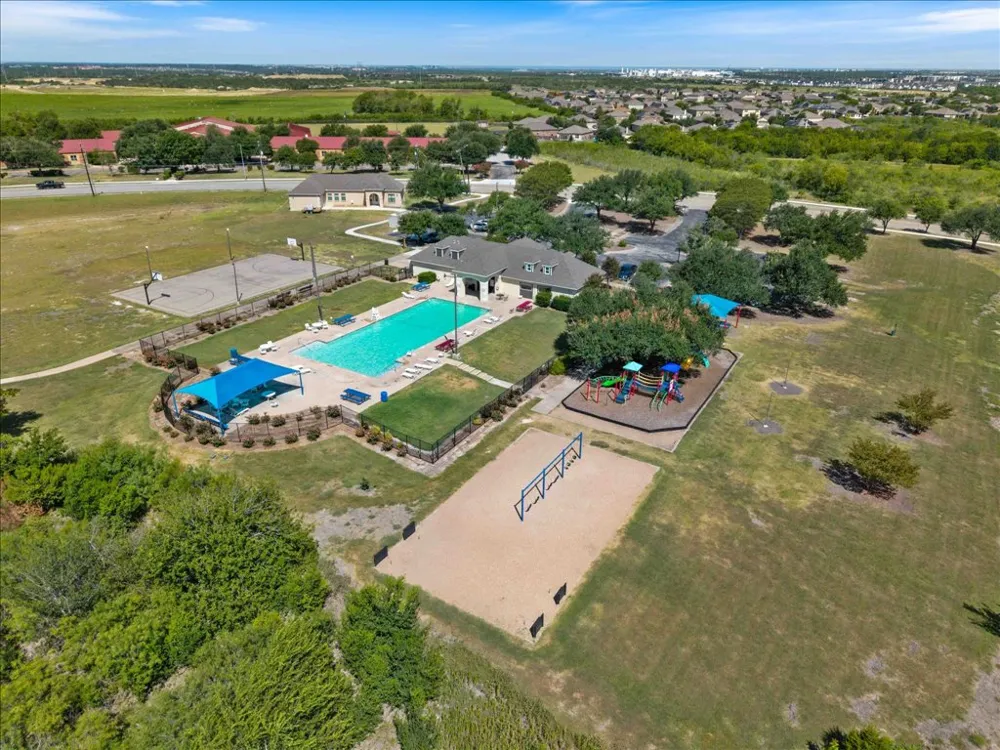 6301 Thirlmare Court Austin, TX 78754