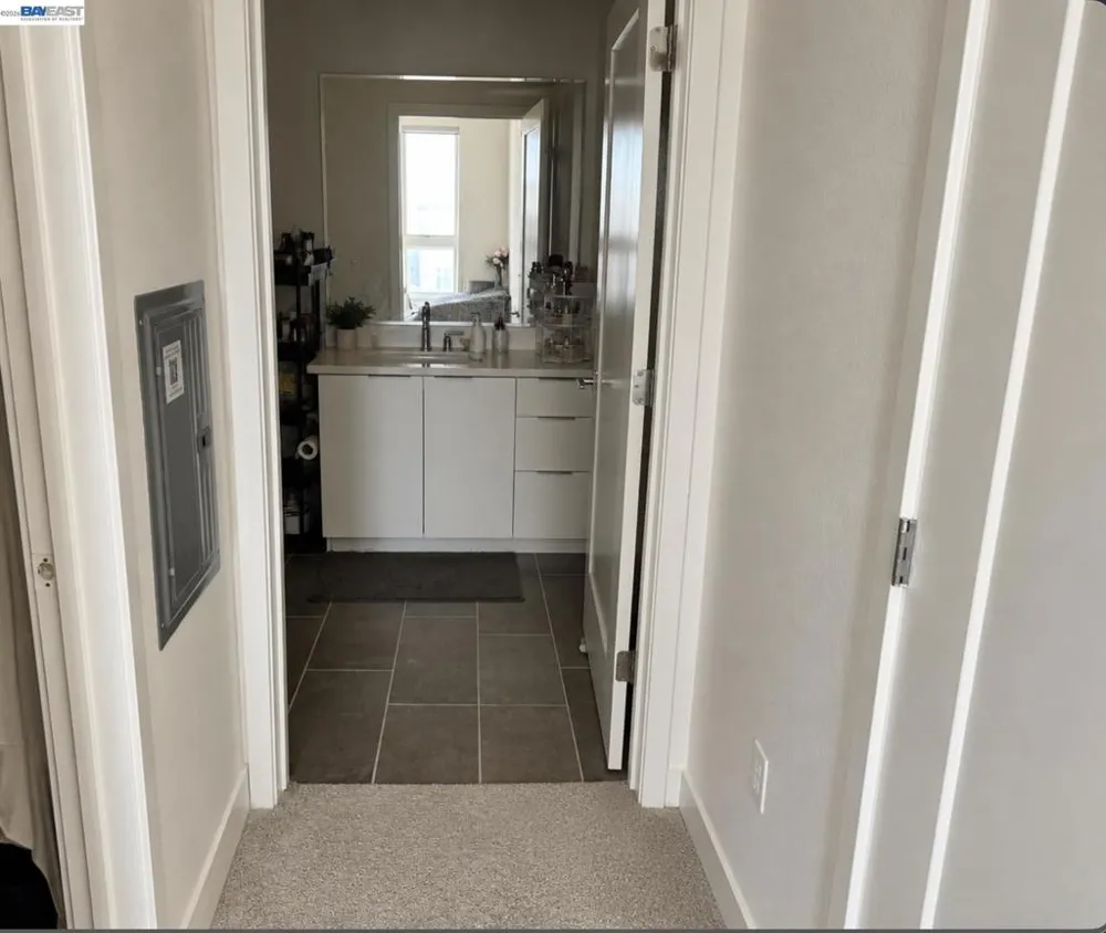 3698 Vision Cmn #521 Fremont, CA 94538