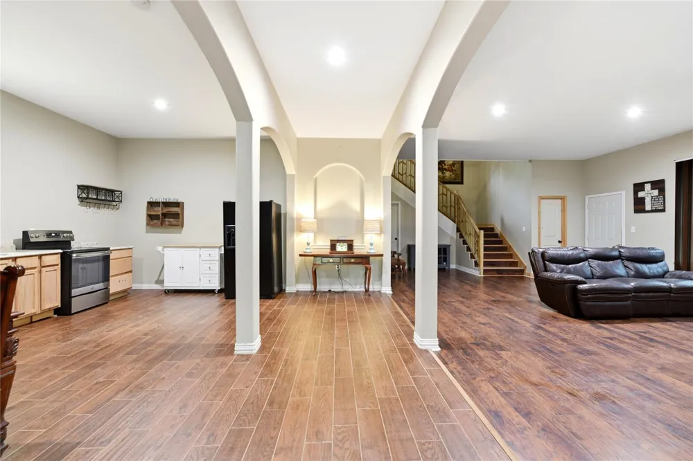 1151 County Line Road Shepherd, TX 77371
