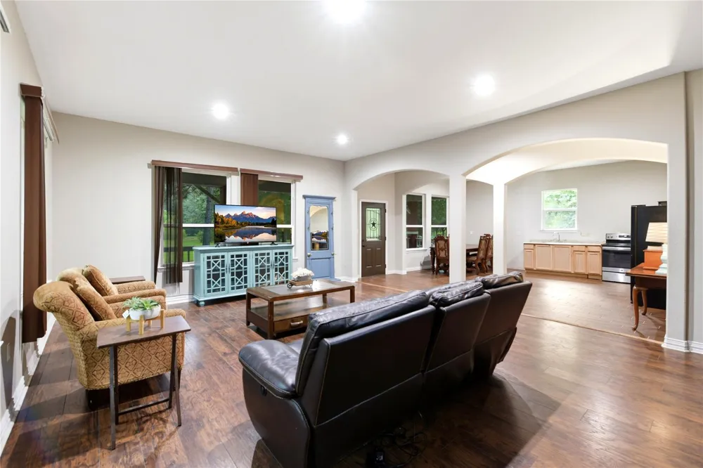 1151 County Line Road Shepherd, TX 77371