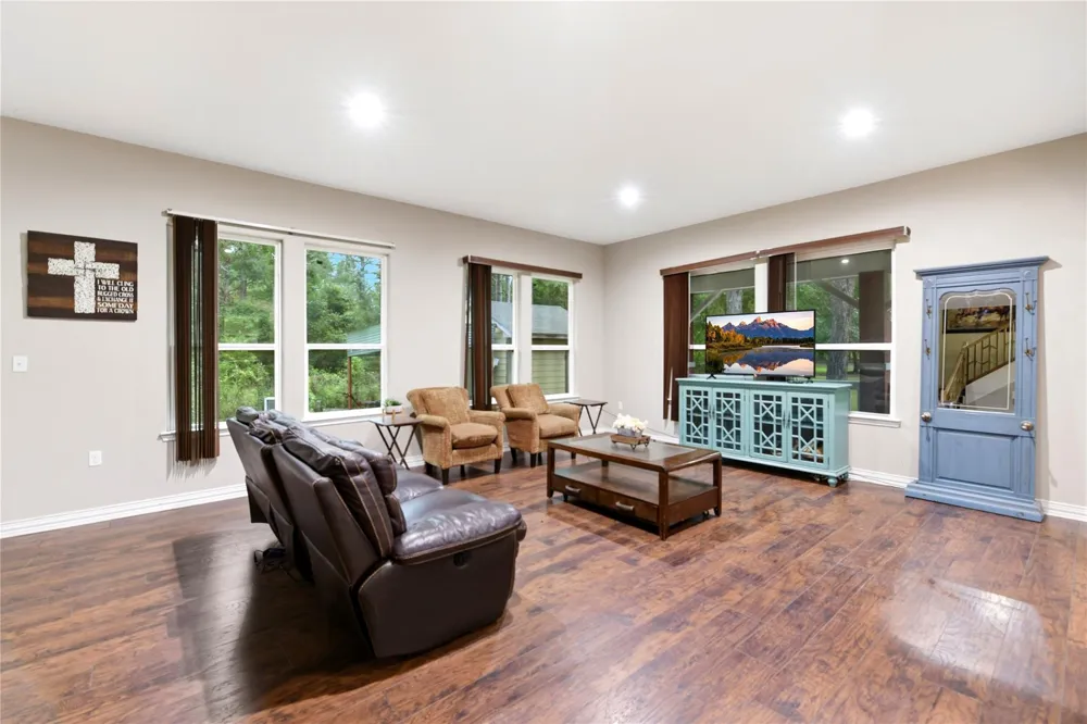 1151 County Line Road Shepherd, TX 77371