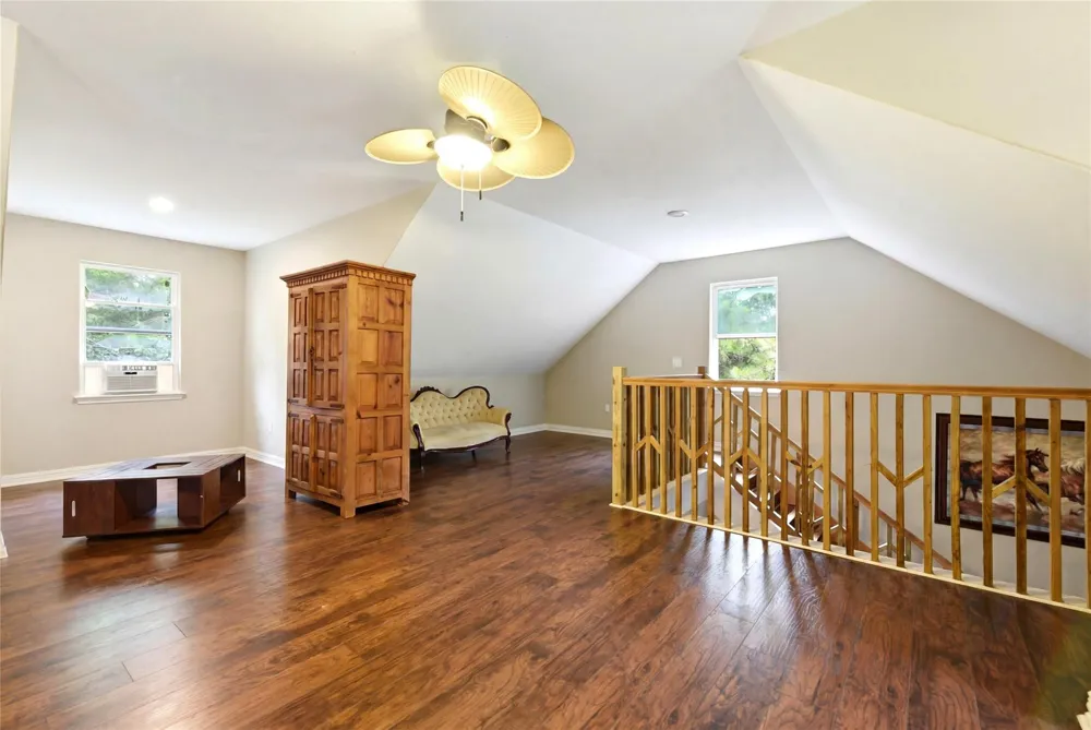 1151 County Line Road Shepherd, TX 77371