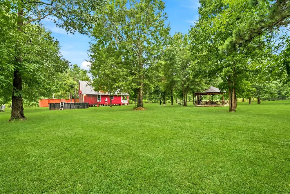 1151 County Line Road Shepherd, TX 77371