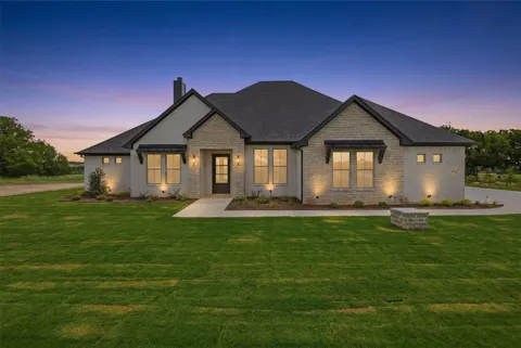 6132 County Road 1229