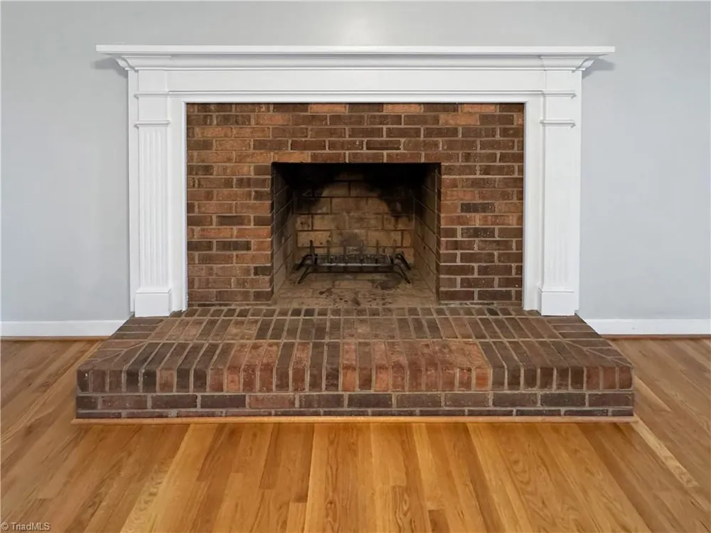 5208 Bridge Pointe Drive Clemmons, NC 27012