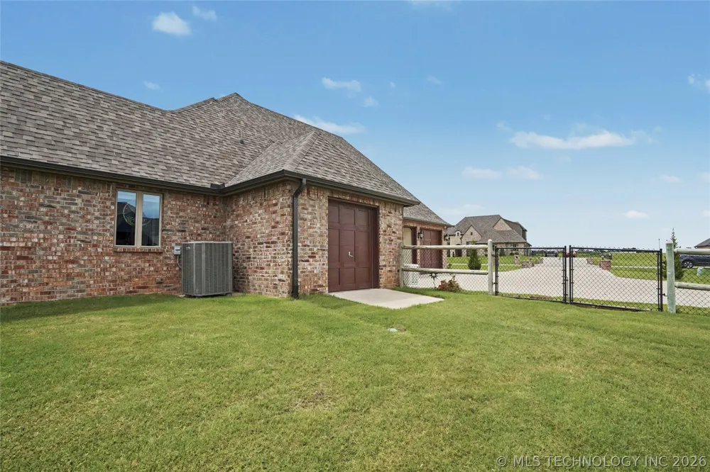 21314 E 113th Street S Broken Arrow, OK 74014
