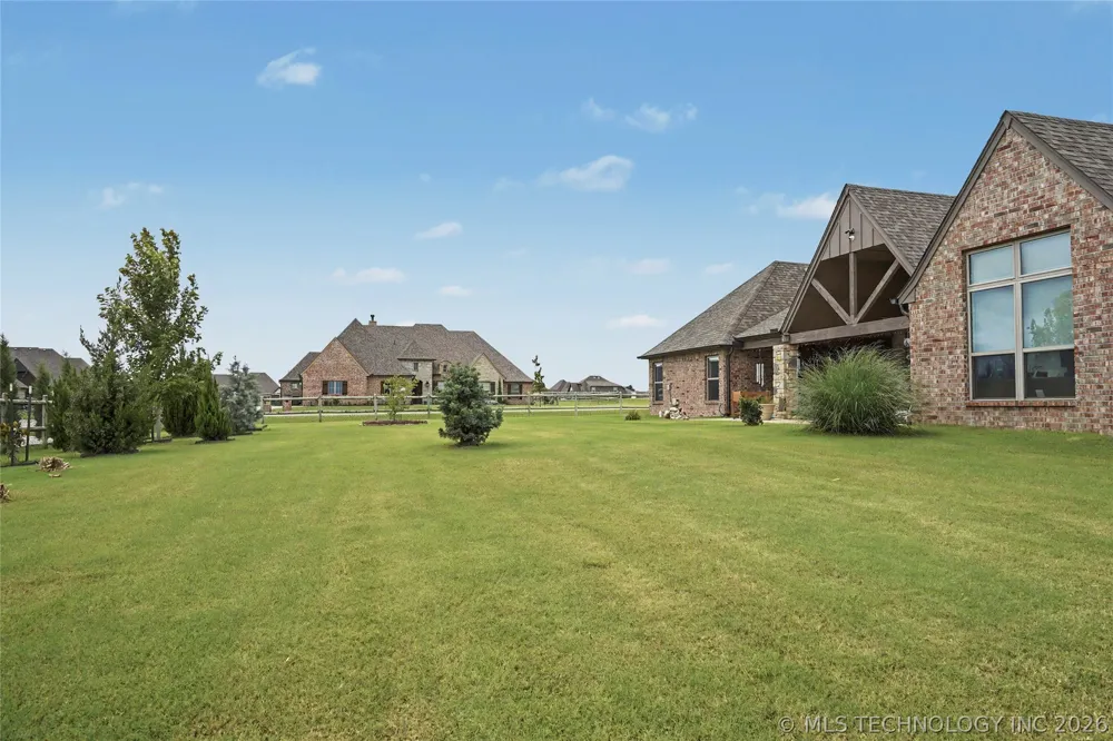 21314 E 113th Street S Broken Arrow, OK 74014
