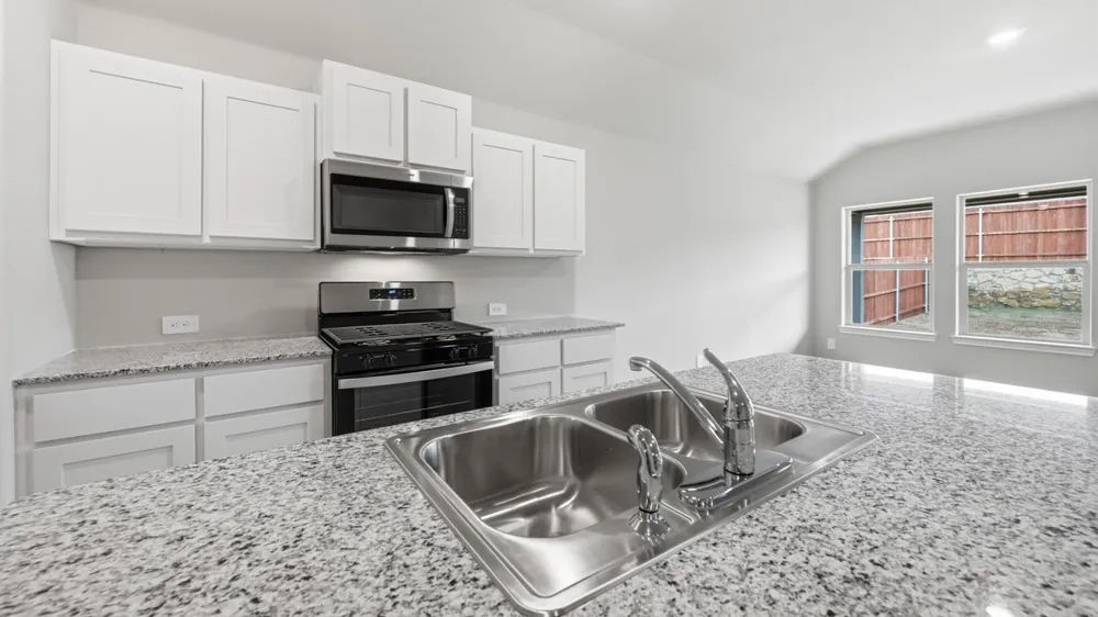 5616 CORDUROY ROAD Denton, TX 76249