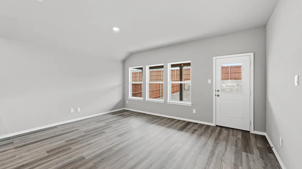 5616 CORDUROY ROAD Denton, TX 76249