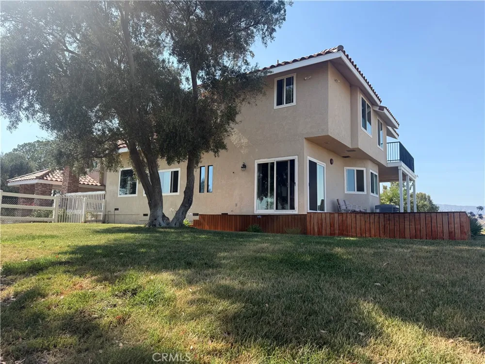 32080 Avenida Donari Agua Dulce, CA 91390
