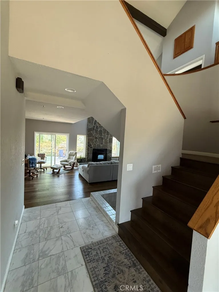 32080 Avenida Donari Agua Dulce, CA 91390