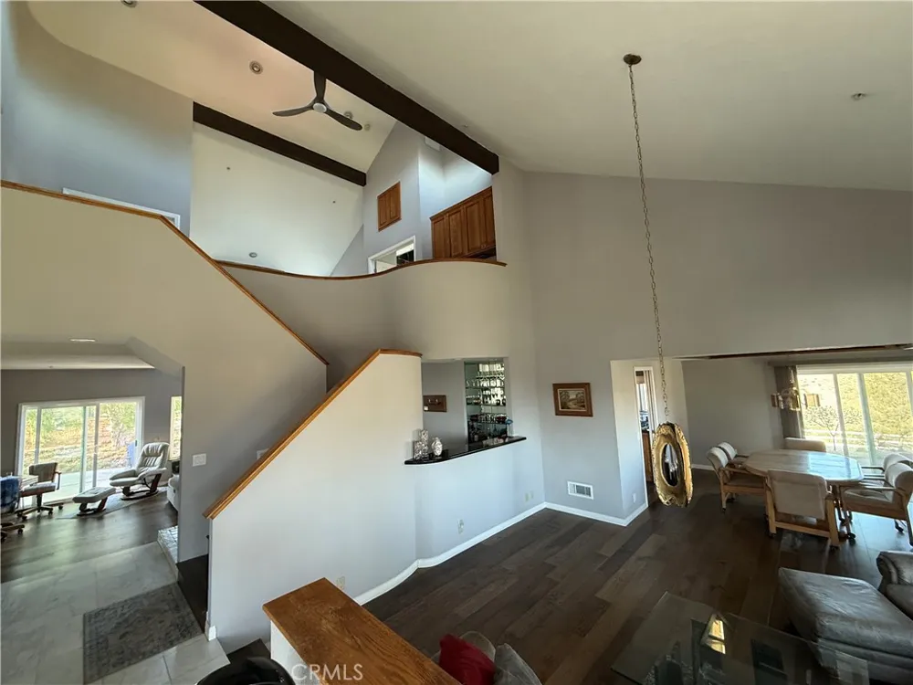 32080 Avenida Donari Agua Dulce, CA 91390