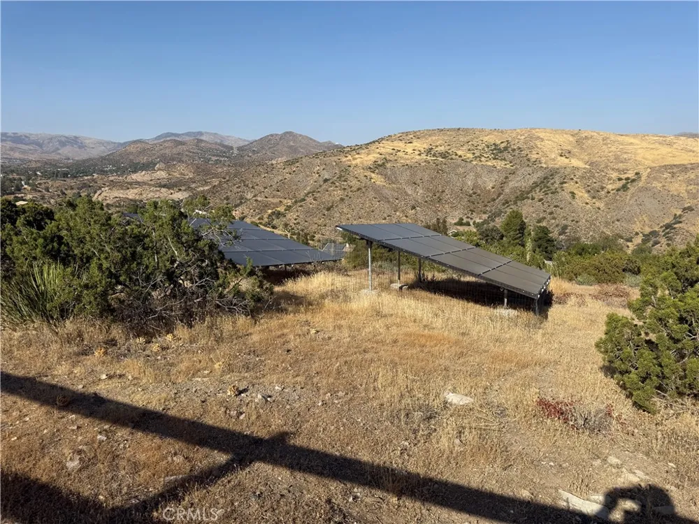 32080 Avenida Donari Agua Dulce, CA 91390