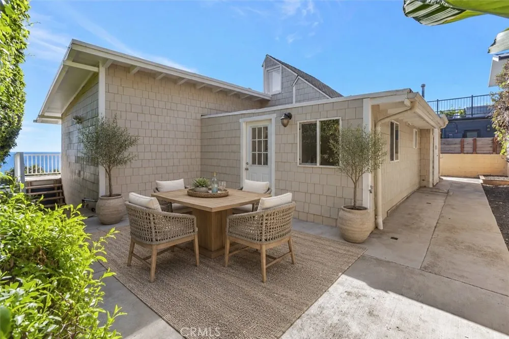 32122 Coast Hwy Laguna Beach, CA 92651