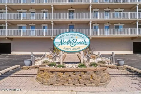 1601 Boulevard #A6