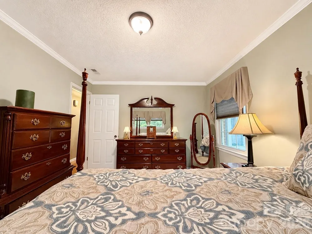 552 Coxes Creek Church Road Marion, NC 28752