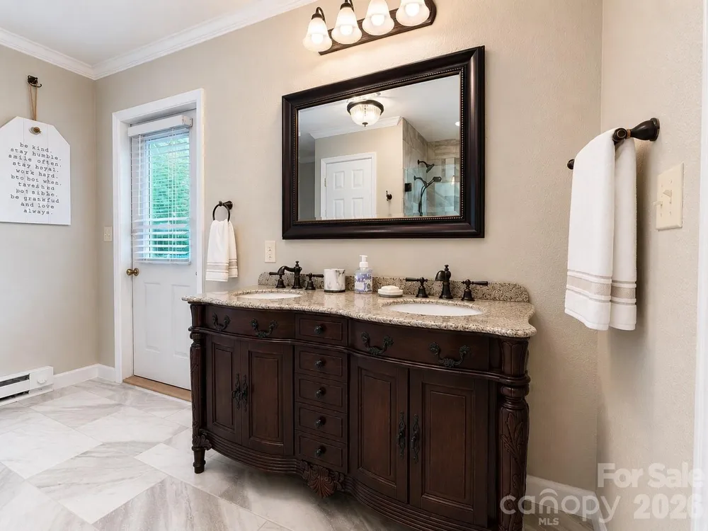 552 Coxes Creek Church Road Marion, NC 28752