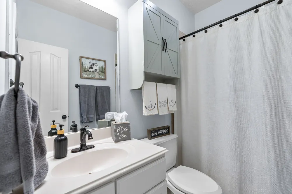 5942 Wild Flower Road Sealy, TX 77474