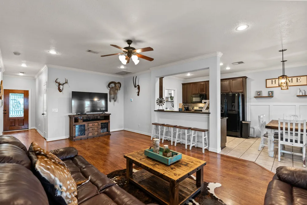 5942 Wild Flower Road Sealy, TX 77474
