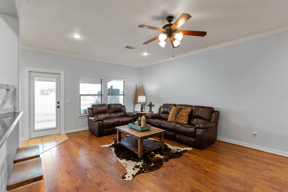 5942 Wild Flower Road Sealy, TX 77474