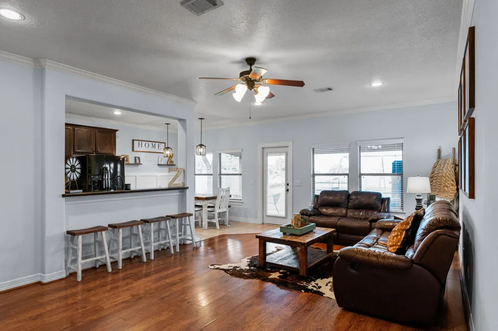 5942 Wild Flower Road Sealy, TX 77474