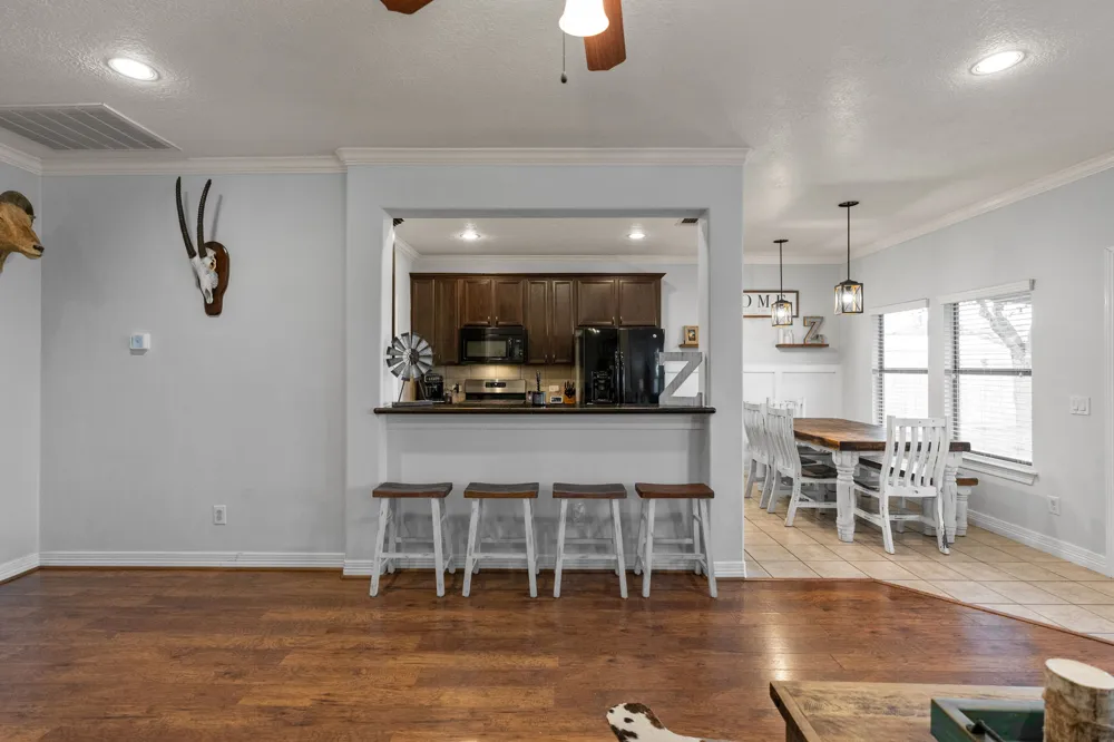 5942 Wild Flower Road Sealy, TX 77474