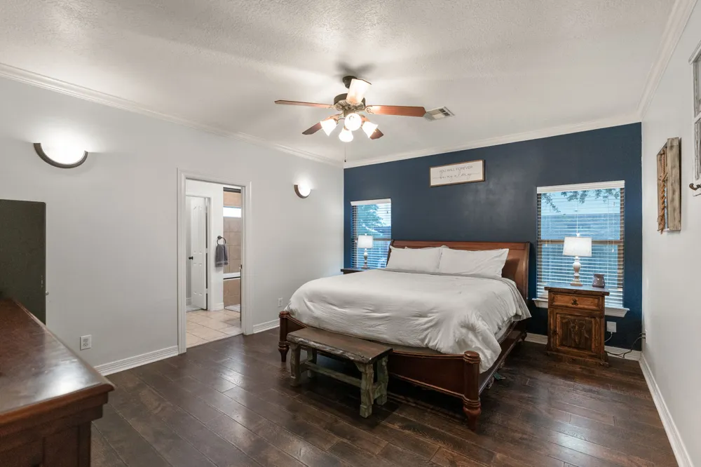 5942 Wild Flower Road Sealy, TX 77474