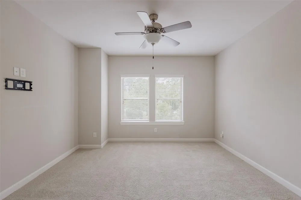 285 Trillium Park Loop Conroe, TX 77304