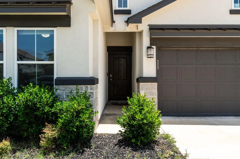 316 Windstar Road Liberty Hill, TX 78642